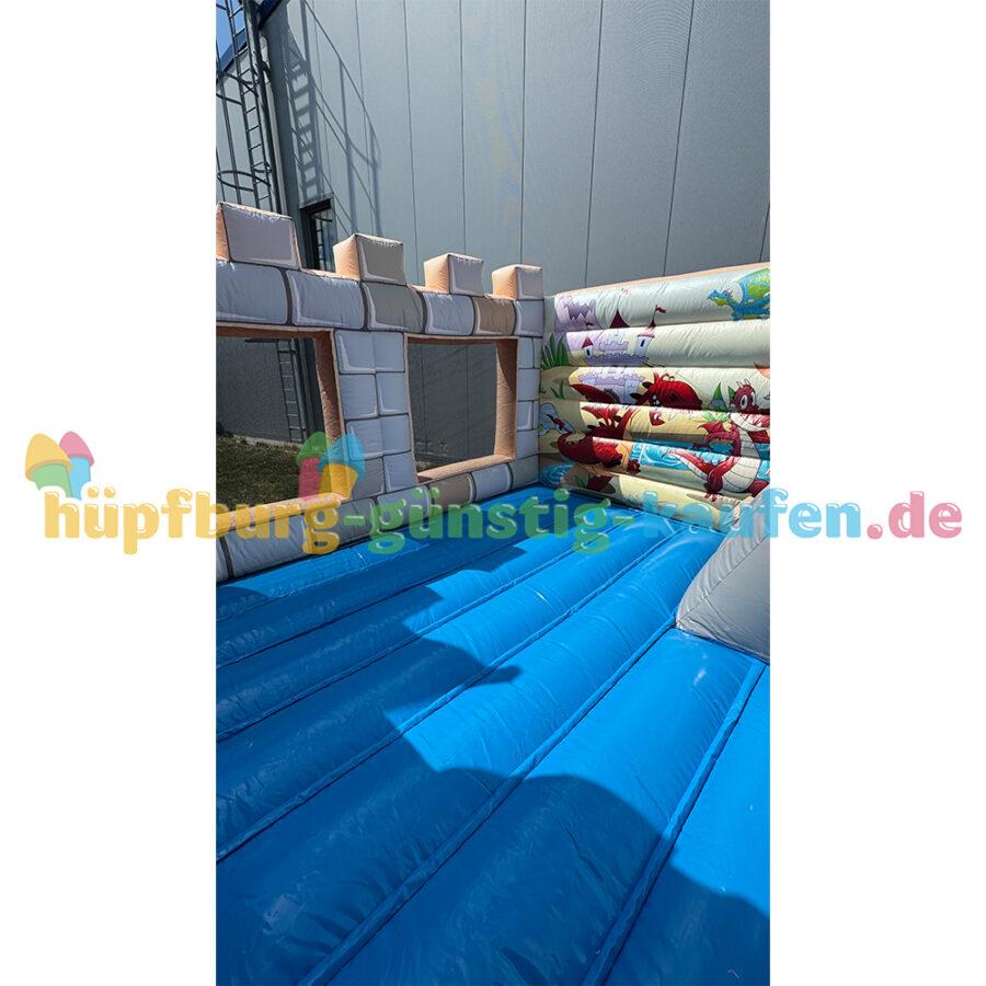 Hüpfburg Ritterschloss mit Drache – Bild 25